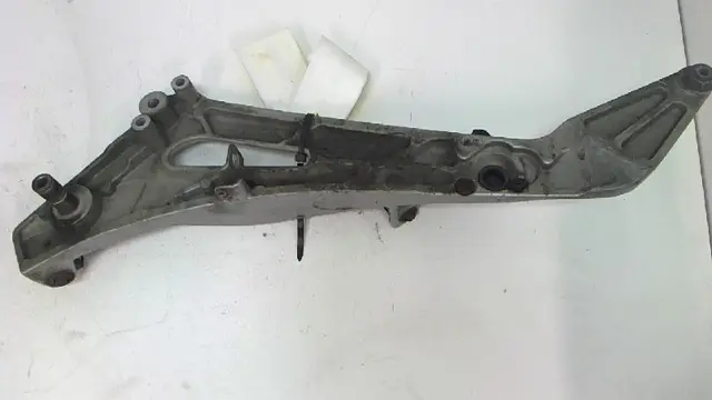 Main step holder right Honda Deauville 650 - 700 2002 - 2005