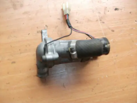 Thermostat cooler Yamaha FZR 600 1994 - 1996