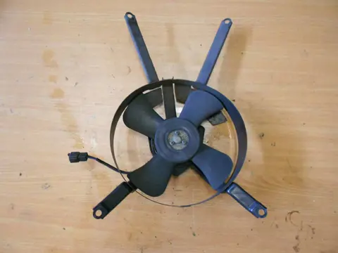Fan Kawasaki ZX 7 R 1996 - 2002
