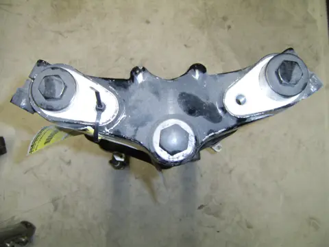 Fork top bridge Suzuki RG 250 1983 - 1987