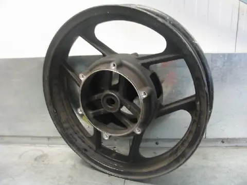 Rear wheel Kawasaki GPX 750 1986 - 1988