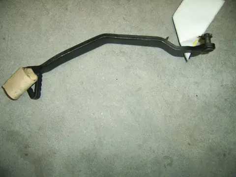 Brake pedal Suzuki DR 800 1970 - 2012