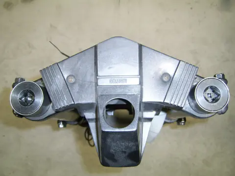 Fork top bridge Kawasaki GPX 750 1986 - 1988
