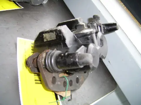 Brake caliper Kawasaki GPZ 750 1984 - 1988