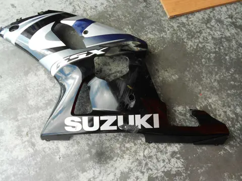 Cowl Left Suzuki GSX R 750 2001 - 2003