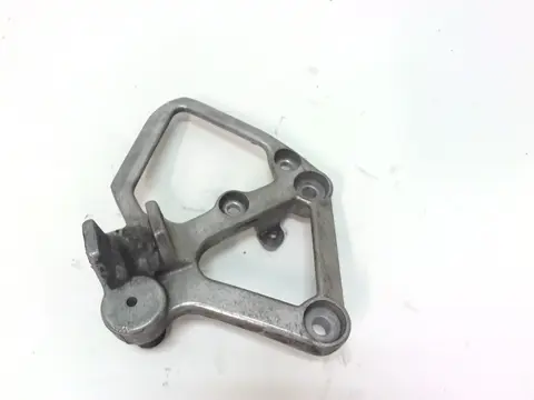 Main step holder right Honda CBR 600 F 1987 - 1990