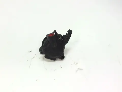 Slave cylinder  Kawasaki ZZR 1100 1993 - 2001