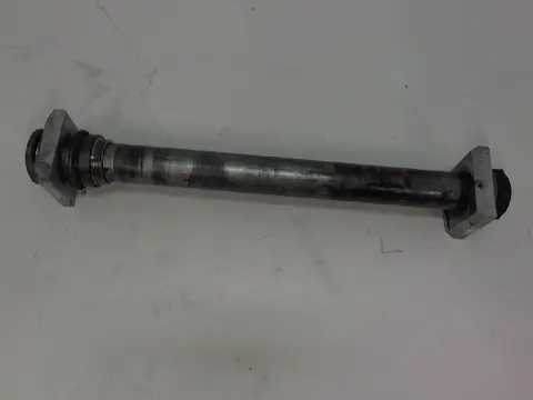 Rear axle Suzuki TL 1000 1997 - 2002