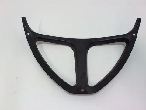Cowl V shape under Suzuki GSX F 1100 1988 - 1994
