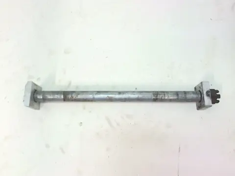 Rear axle Kawasaki ZZR 1200 2002 - 2005