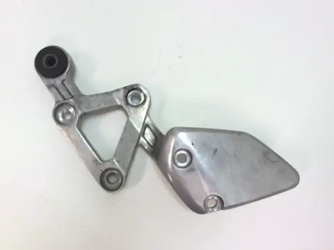 Main step holder right Yamaha FAZER 600 2001 - 2003