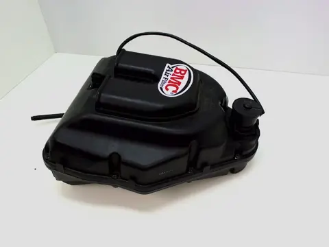 Air cleaner case Triumph Sprint RS 1999 - 2003