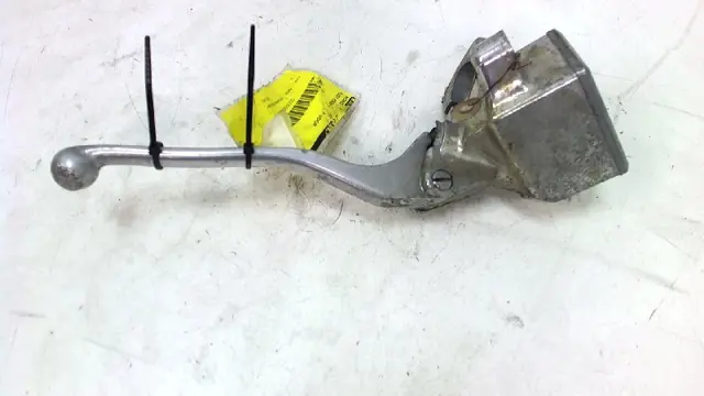 Front brake master cylinder  Honda VT 1100 1987 - 1995