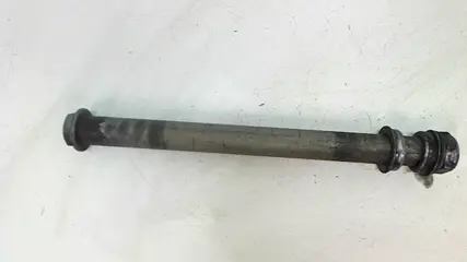 Rear axle Honda CBR 600 RR 2003 - 2004