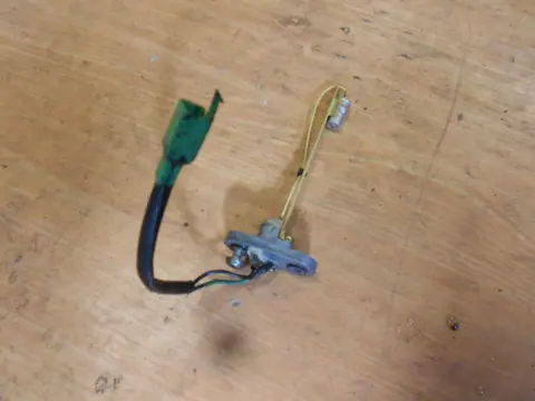 Fuel level meter Yamaha YZF R1 1998 - 1999