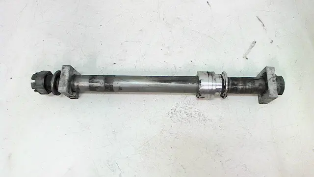 Rear axle Kawasaki ZX 6 R 1998 - 1999