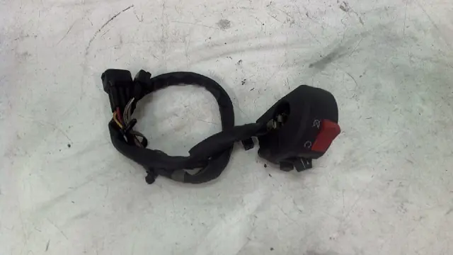 Handlebar switch assy right Kawasaki ZX 10 R 2004 - 2005