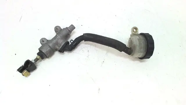Rear brake master cylinder  Overig Onbekend Unknown 2004 - 2005