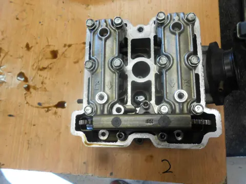 Cylinder head Suzuki SV 650 1998 - 2002