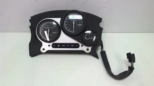 Meter Triumph Tiger 1999 - 2001