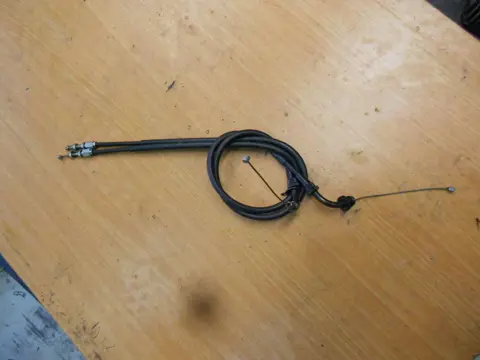 Throttle cable Suzuki GSX R 600 1995 - 2000
