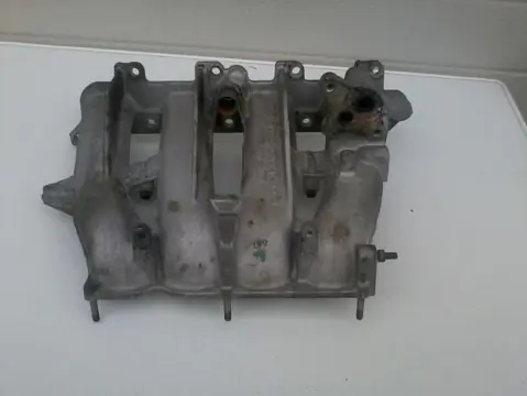 Inlaatspruitstuk Opel Corsa B X14XE 90470229