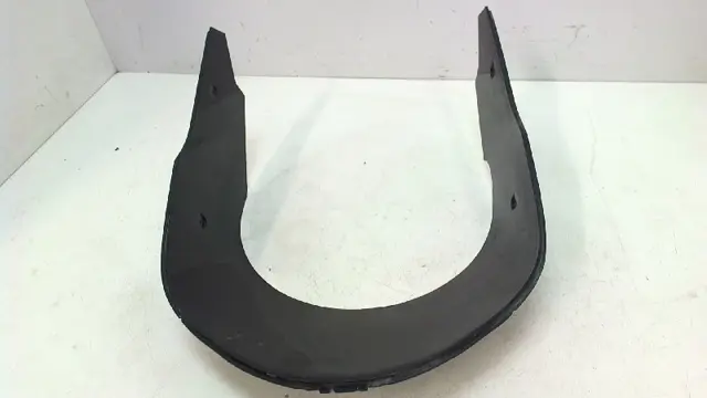 Cowl V shape under Kawasaki ZZR 600 1990 - 1992
