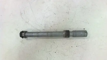 Axle front Honda CBR 1000 F 1989 - 1992