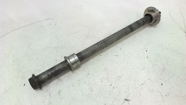 Rear axle Kawasaki ZX 6 R 1994 - 1997