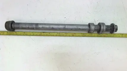 Rear axle Honda XL 1000 V Varadero 1998 - 2002