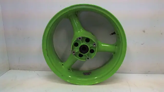 Rear wheel Kawasaki ZX 6 R 2000 - 2002