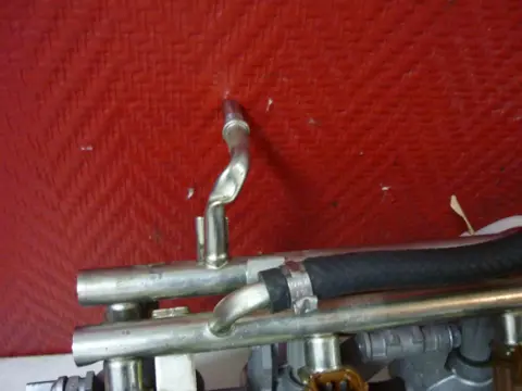 Throttle body Suzuki GSX R 750 2006 - 2007