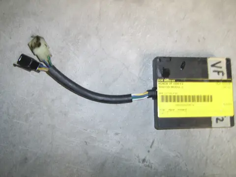 Ignitor CDI ECU Honda VF 1000 F 1984 - 1988