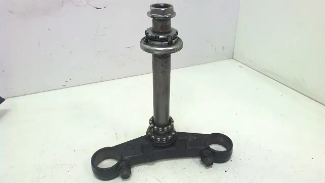 Steering stem Honda CBR 600 F 1995 - 1998