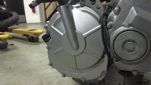 Crankcase cover Clutch side Honda CBR 600 F 1995 - 1998