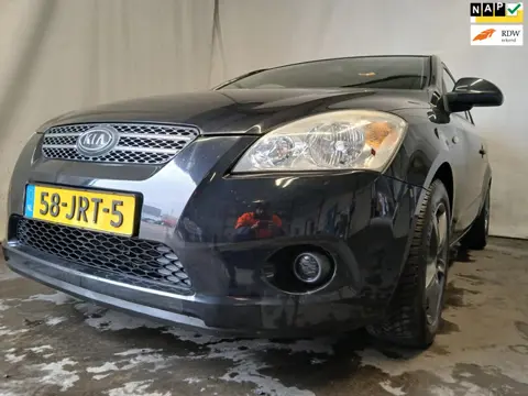 Kia Pro_cee'd 1.4 X-tra ISG - Airco - Motorschade