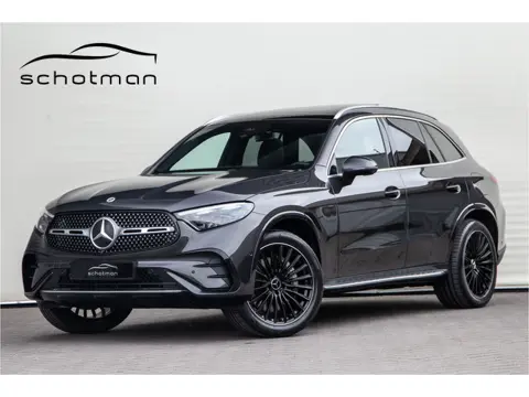 Mercedes-Benz GLC 300e 4MATIC AMG Premium, Pano, Distronic, Trekhaak, 20" 2024