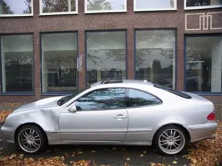 Mercedes CLK 430 Zilver Metallic Bouwjaar 2000 Plaatwerk