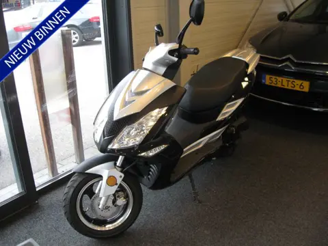 yamasaki Snorscooter MB50QT-C3