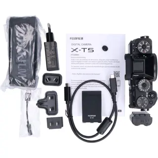 Tweedehands Fujifilm X-T5 Body Black CM2714