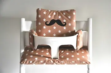 Stokke trip trap stoelverkleiner kussen gecoat "Naturel snor