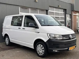 Volkswagen Transporter 2.0 TDI L1H1 DC 4 Motion 150pk Airco DSG 4x4 vierwielaandrijving Airco Cruise
