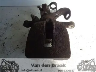 Audi A4 Avant 3.0 TDi 24V Quattro 2005-2008 Remklauw links achter