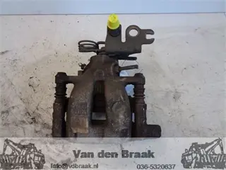 Volkswagen Caddy 2004-2010 Remklauw rechts achter