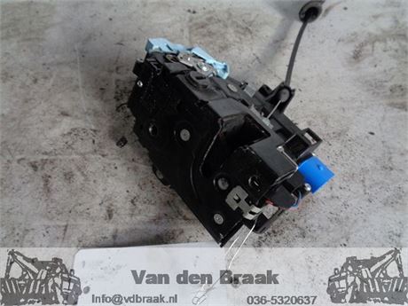 Skoda Octavia Combi 2005-2009 Deurslot links achter