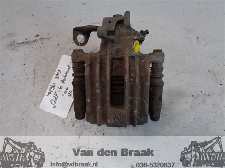 Volkswagen Golf 1997-2003 Remklauw rechts achter