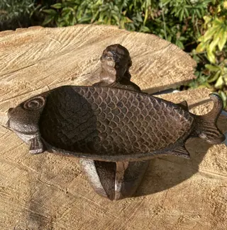 GIETIJZEREN ZEEMEERMIN VOGELBADJE NIEUW