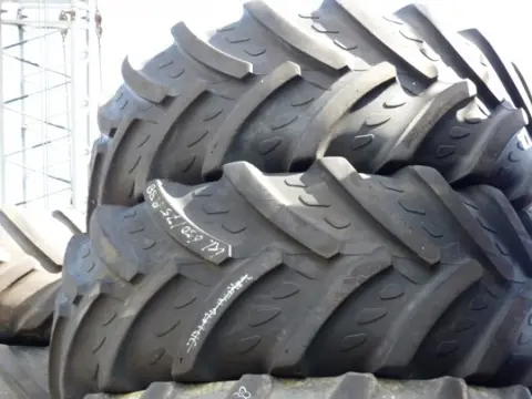 R38 Kleber 650/75R38