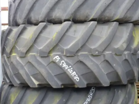 R30 Pirelli 540/65R30