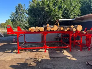 SFE Zaagkloofmachines/Aanvoertafels (bj 2025)